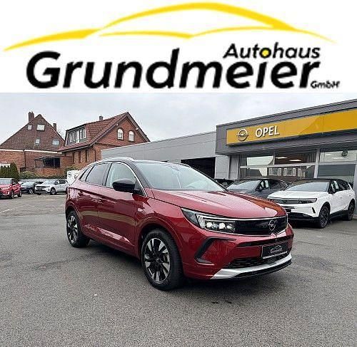 Rubin rot (metallic) Gebraucht 2022 Opel Grandland X Ultimate SUV | 27.999 € (Teuer) - Bild 1/4