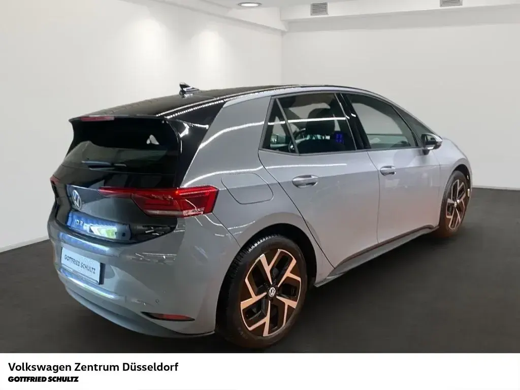 Usata VW ID.3 Pro 150 kW (204 CV) 2024 Grigio Utilitaria