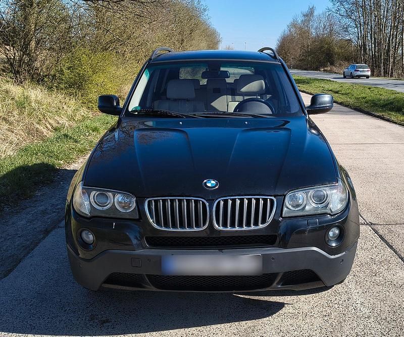 Gebraucht BMW X3 143 PS (105 kW) 2010 Schwarz SUV