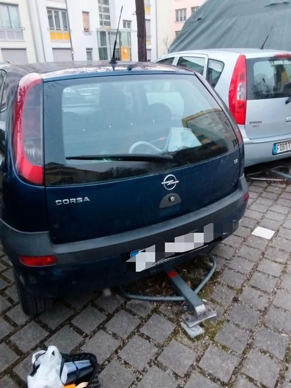 Gebraucht Opel Corsa 75 PS (55 kW) 2003 Blau Kleinwagen