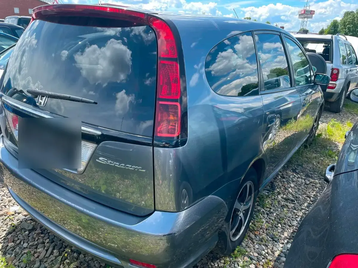 Gebraucht Honda Stream 156 PS (114 kW) 2004 Schwarz Van / Kleinbus