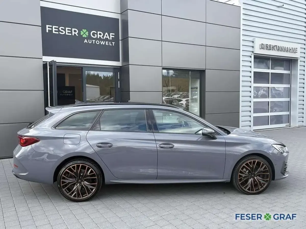 Usata Cupra Leon 245 CV (180 kW) 2021 Grigio Station wagon
