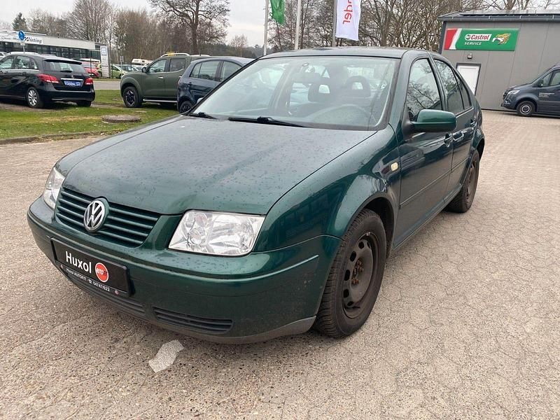 Gebraucht VW Bora 101 PS (74 kW) 1999 Grün Limousine
