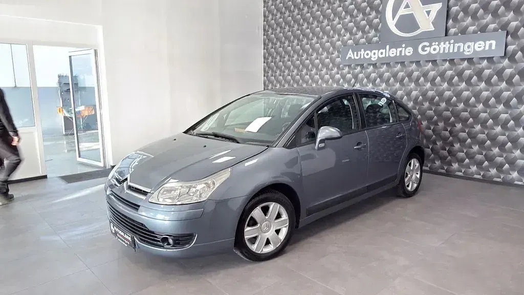 Gebraucht Citroën C4 Comfort 109 PS (80 kW) 2006 Grau Limousine