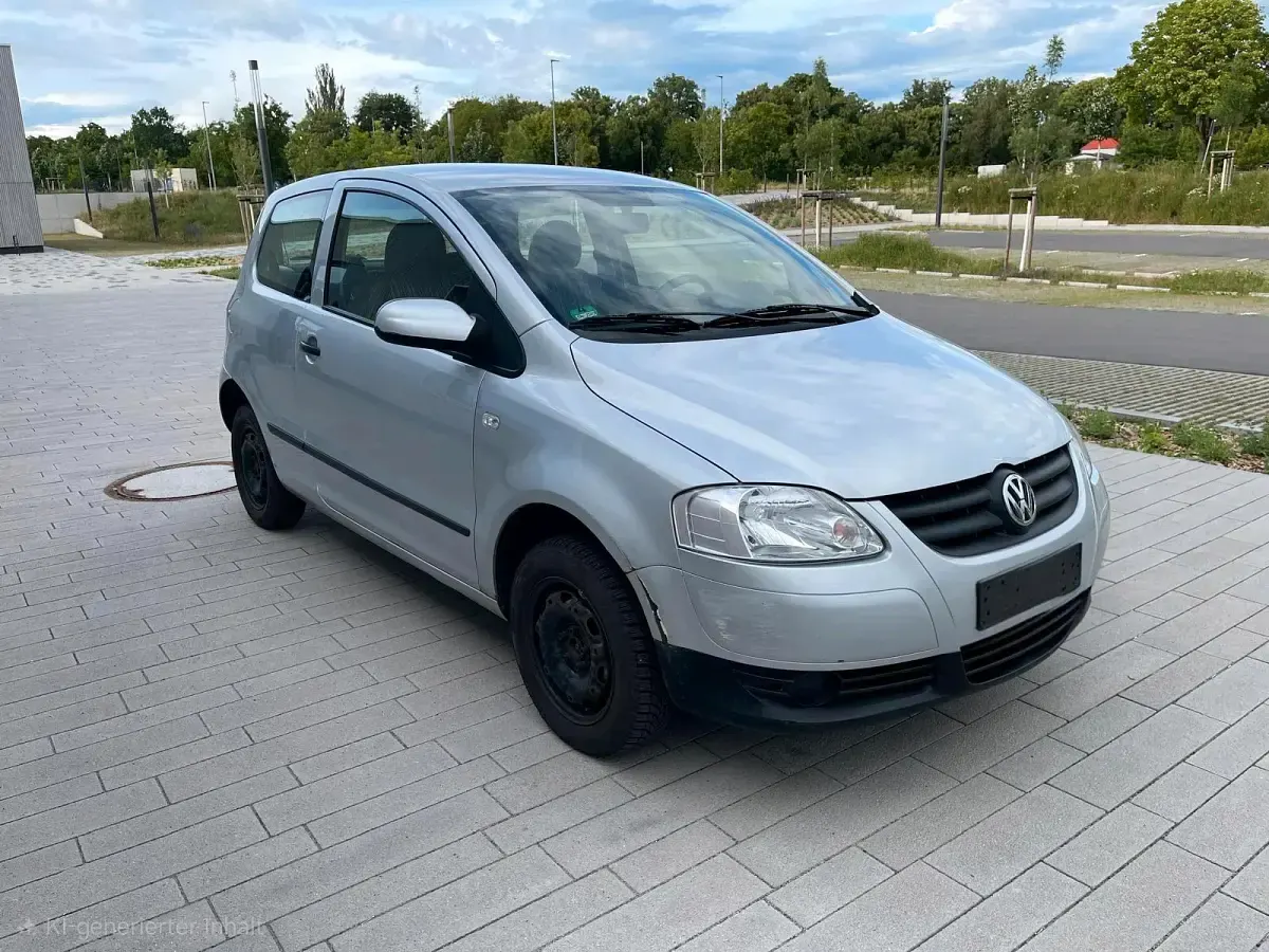 Gebraucht VW Fox 55 PS (40 kW) 2007 Silber Kleinwagen