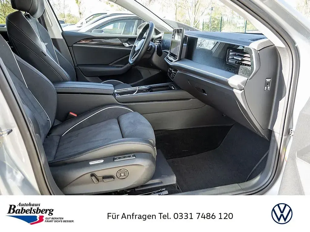 Gebraucht VW Passat Business 150 PS (110 kW) 2025 Silber Kombi