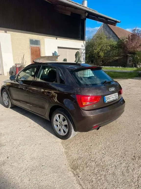 Gebraucht Audi A1 Sportback Ambition 90 PS (66 kW) 2014 Braun Kleinwagen