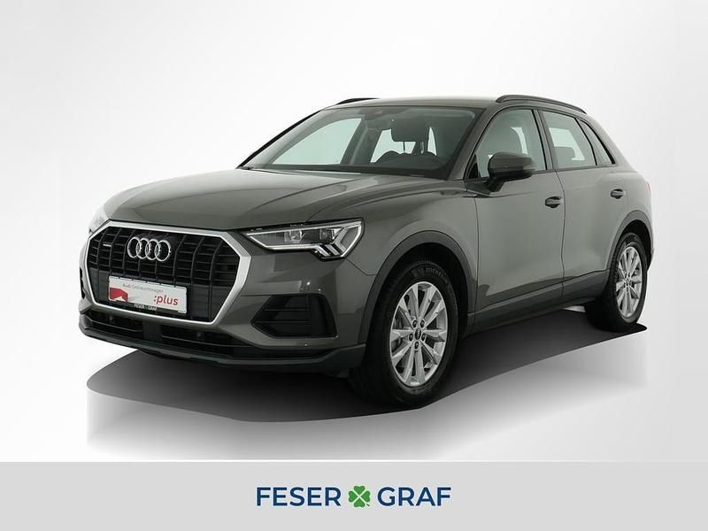 Chronosgrau metallic Gebraucht 2021 Audi Q3 Sport SUV | 31.840 € (Fairer Preis) - Bild 1/4