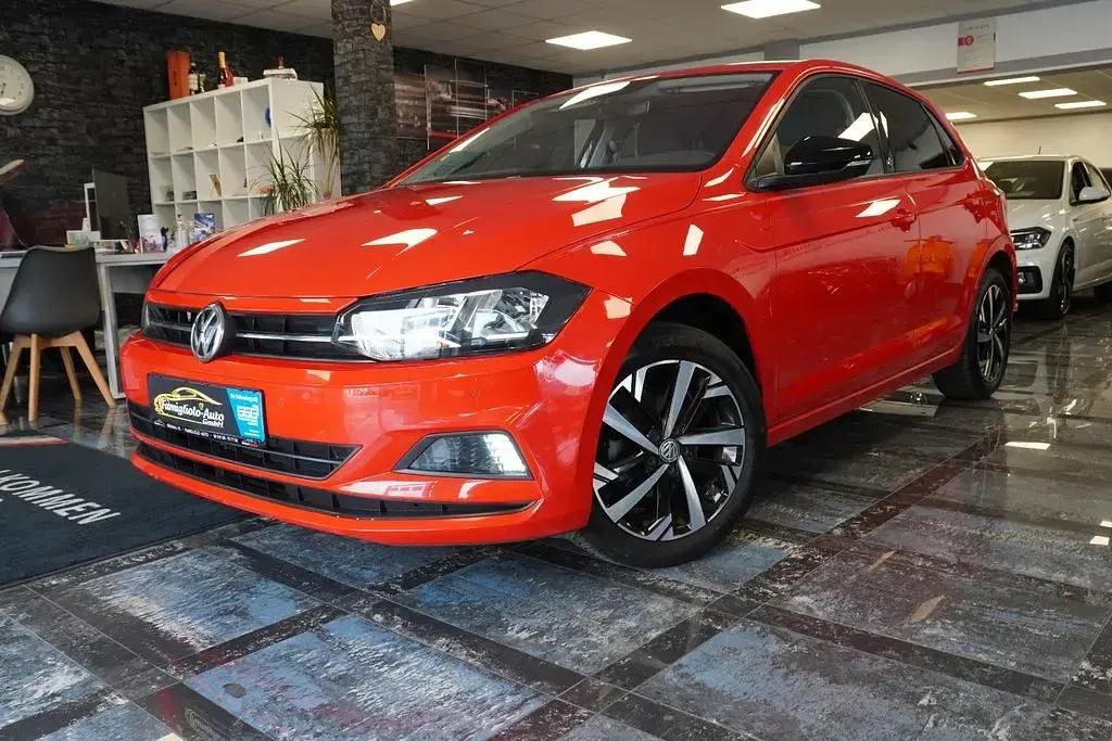 Gebraucht VW Polo Beats 75 PS (55 kW) 2018 Rot Kleinwagen