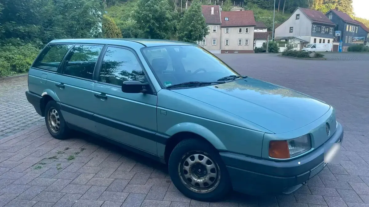 Gebraucht VW Passat 75 PS (55 kW) 1990 Grün Kombi