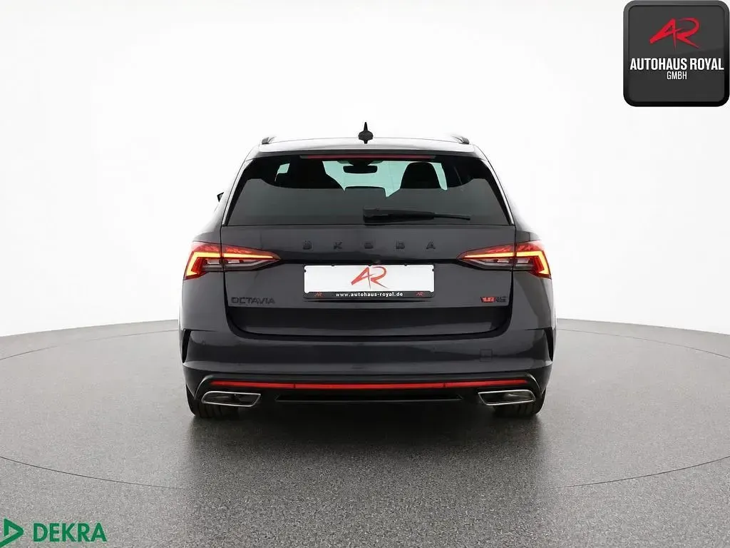 Gebraucht Skoda Octavia RS 200 PS (147 kW) 2024 Schwarzmagic perleffekt Kombi