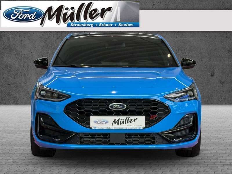 Neu Ford Focus ST 280 PS (205 kW) 2025 Blau Limousine