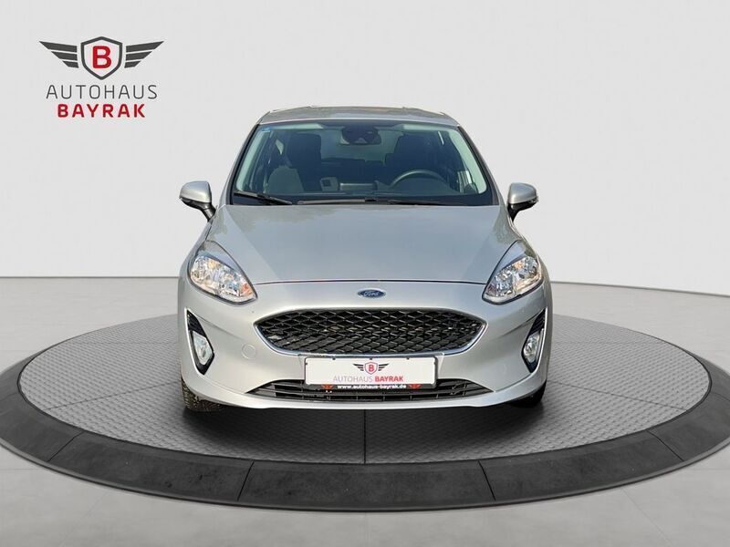 Gebraucht Ford Fiesta Cool & Connect 71 PS (52 kW) 2019 Silber Kleinwagen