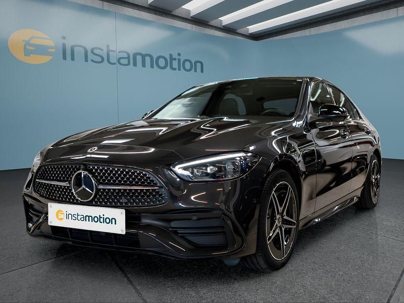 Grau Gebraucht 2024 Mercedes C300e Limousine | 45.549 € (Fairer Preis) - Bild 1/4