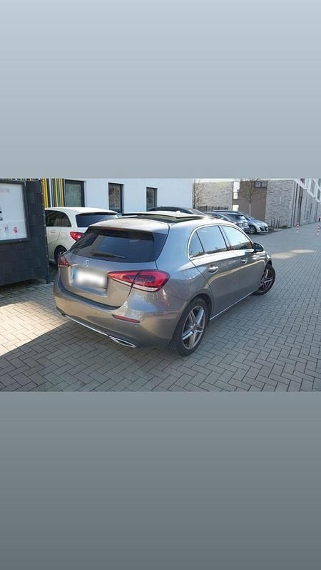 Gebraucht Mercedes A220 190 PS (139 kW) 2019 Grau Limousine