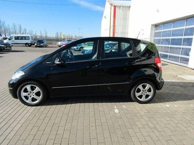 Gebraucht Mercedes A160 95 PS (69 kW) 2010 Schwarz Van / Kleinbus
