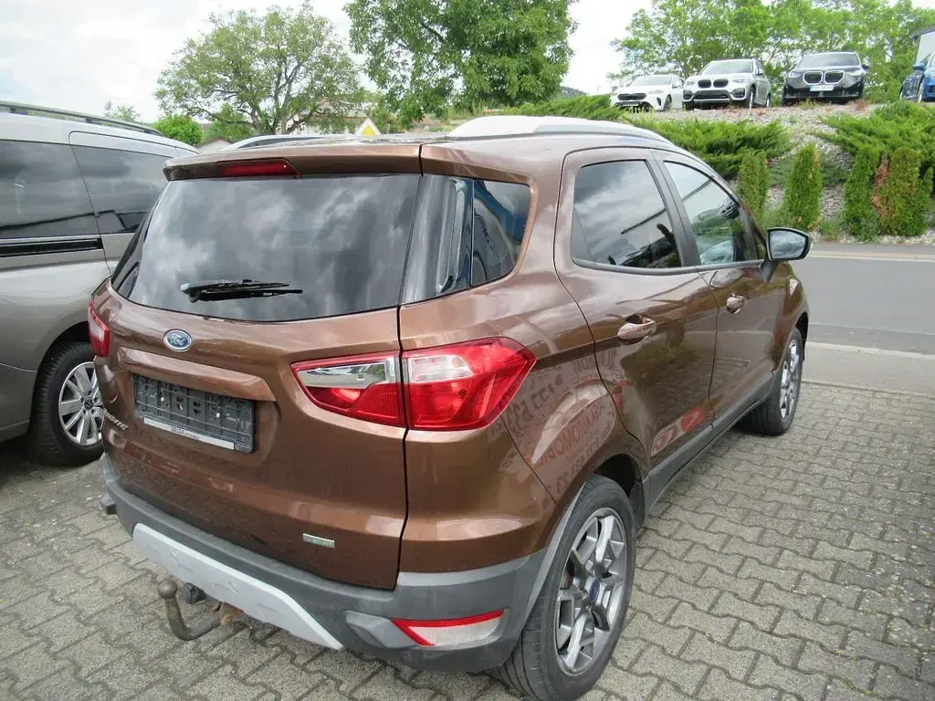 Gebraucht Ford Ecosport Titanium 140 PS (102 kW) 2016 Braun SUV
