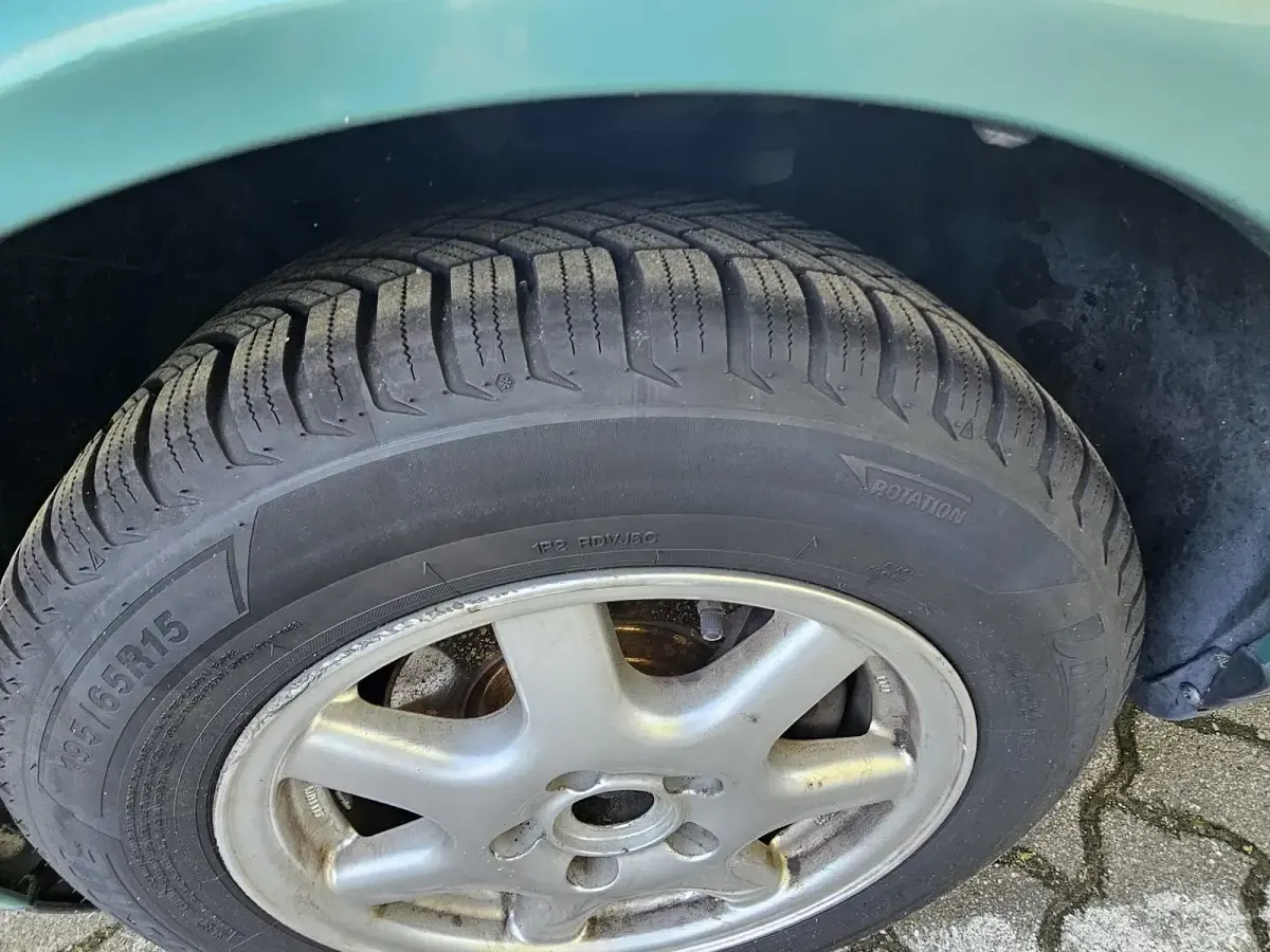 Gebraucht Audi A4 75 PS (55 kW) 1998 Grün Kleinwagen