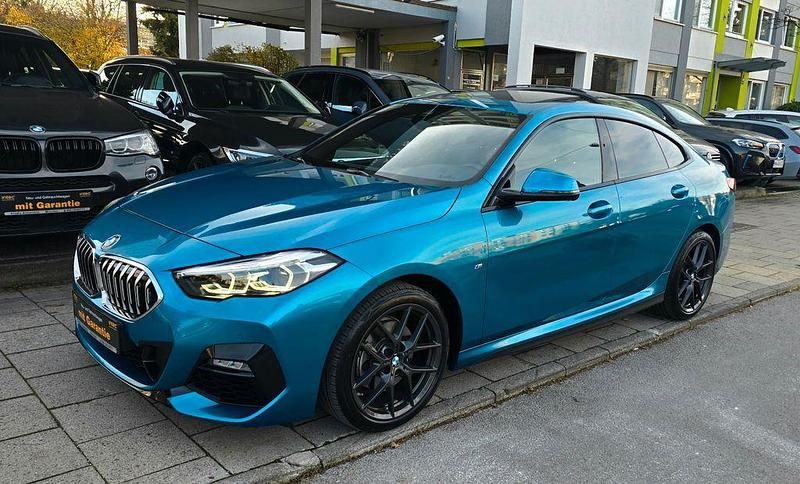 Blau Gebraucht 2024 BMW 218 M Performance Coupé | 29.900 € (Fairer Preis) - Bild 1/4