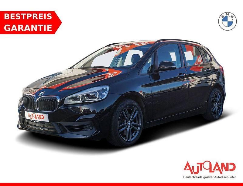 Schwarz Gebraucht 2018 BMW 220 Active Tourer Advantage Van / Kleinbus | 20.950 € (Etwas zu teuer) - Bild 1/4