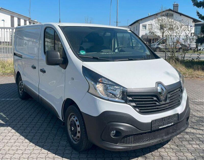 Weiß Gebraucht 2019 Renault Trafic Van | 15.380 € (Superpreis) - Bild 1/4