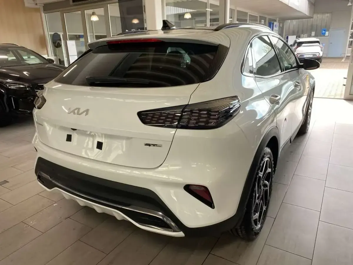 Neu Kia XCeed GT-Line 140 PS (102 kW) 2025 Weiß SUV