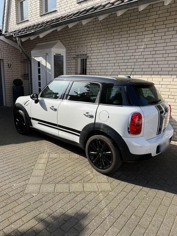 Gebraucht Mini Cooper D 111 PS (81 kW) 2014 Weiß Kleinwagen