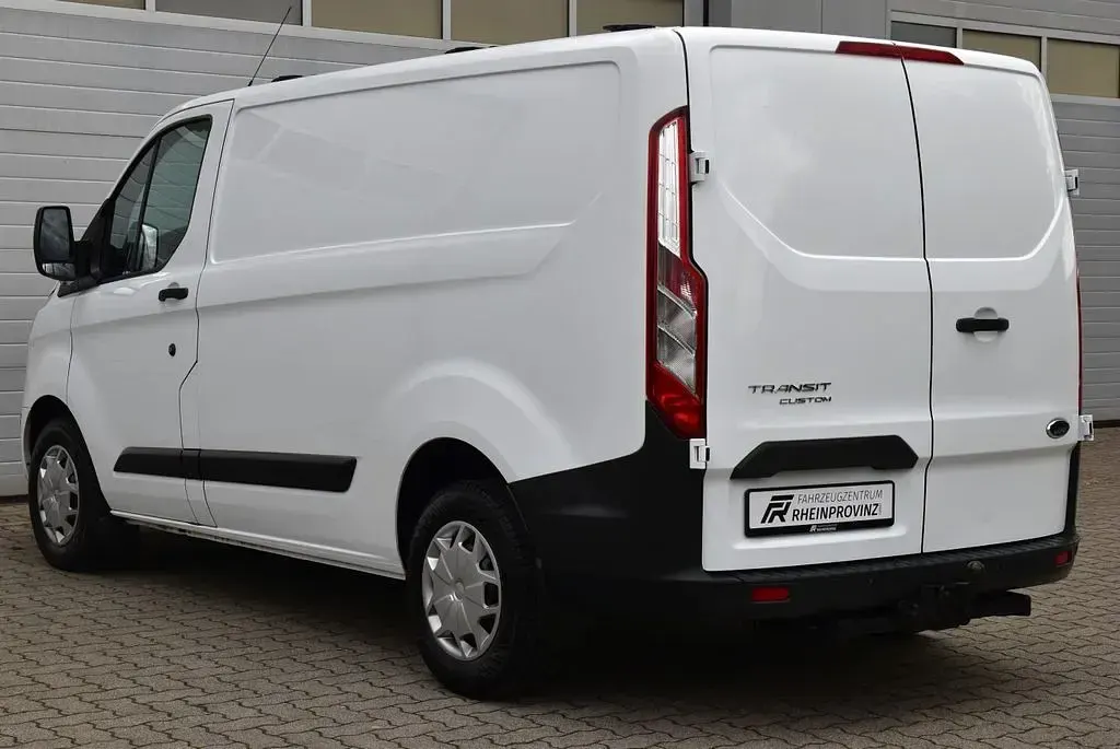 Gebraucht Ford Transit Custom Trend 131 PS (96 kW) 2016 Weiß Van / Kleinbus