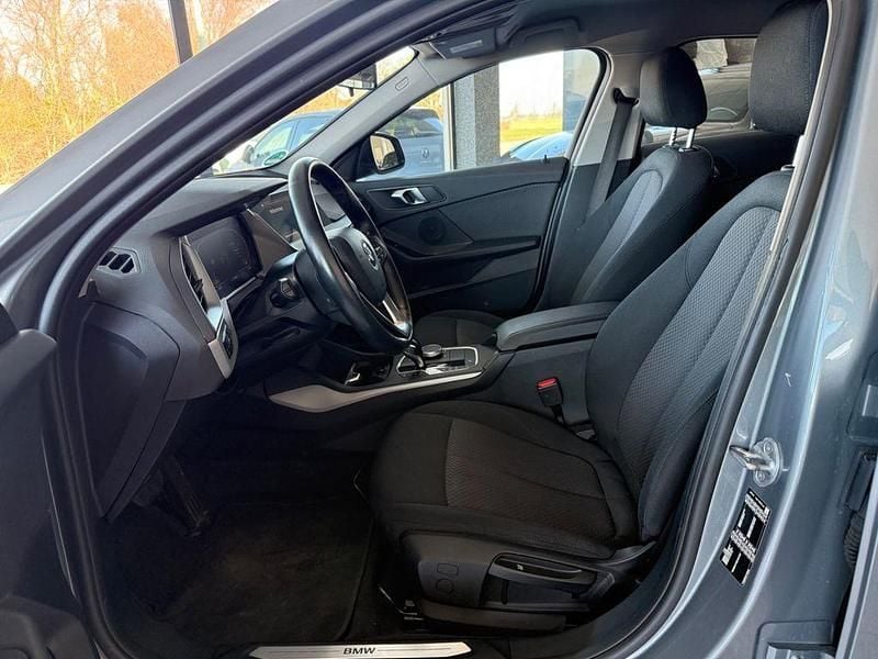 Gebraucht BMW 118 Advantage 150 PS (110 kW) 2023 Grau Kleinwagen