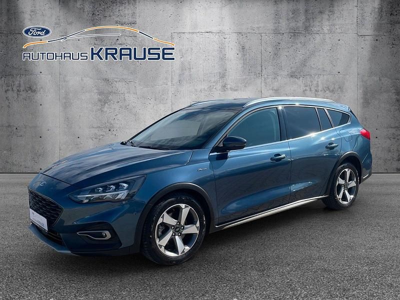 Usata Ford Focus Active 125 CV (91 kW) 2020 Blu Berlina