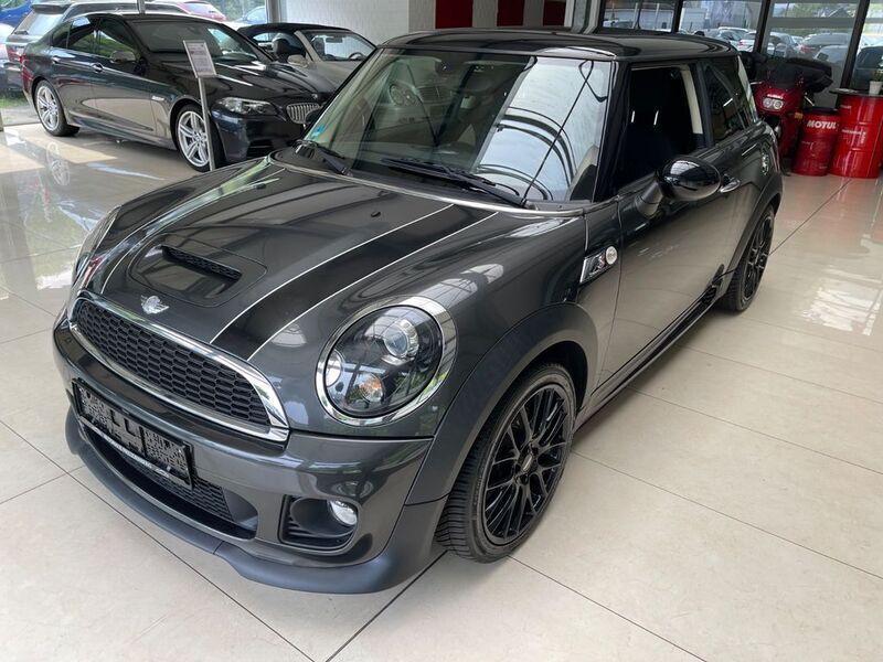 Grau Gebraucht 2011 Mini Cooper S Kleinwagen | 9.999 € (Guter Preis) - Bild 1/4