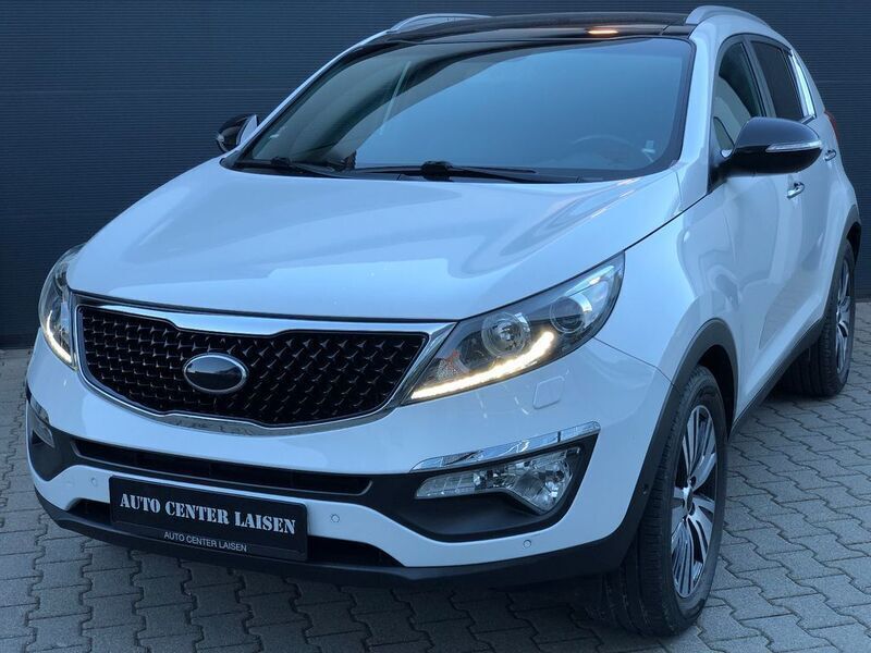 Weiß Gebraucht 2015 Kia Sportage Platinum Edition SUV | 13.499 € (Fairer Preis) - Bild 1/4