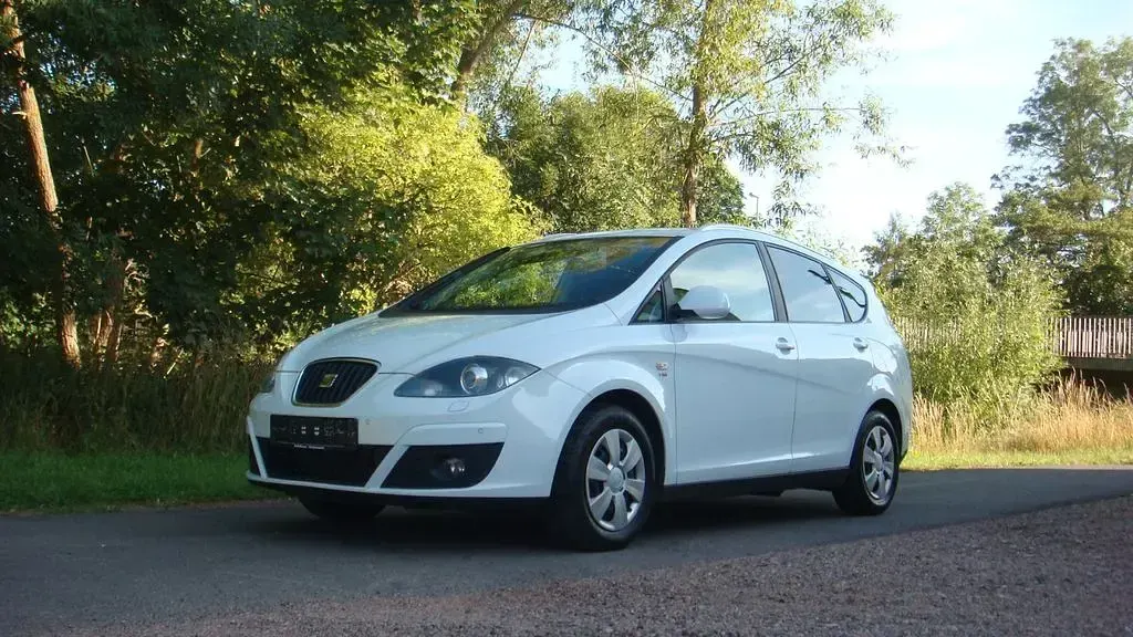 Gebraucht Seat Altea 160 PS (117 kW) 2011 Weiß Van / Kleinbus
