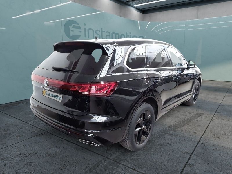 Gebraucht VW Touareg R-line 231 PS (169 kW) 2024 Schwarz SUV