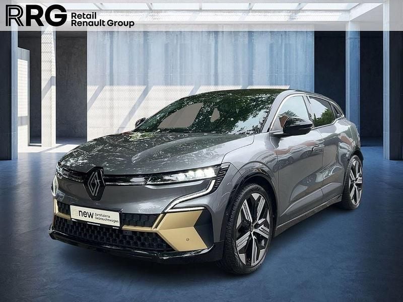 Grau Gebraucht 2022 Renault Mégane Iconic Limousine | 24.990 € (Guter Preis) - Bild 1/3
