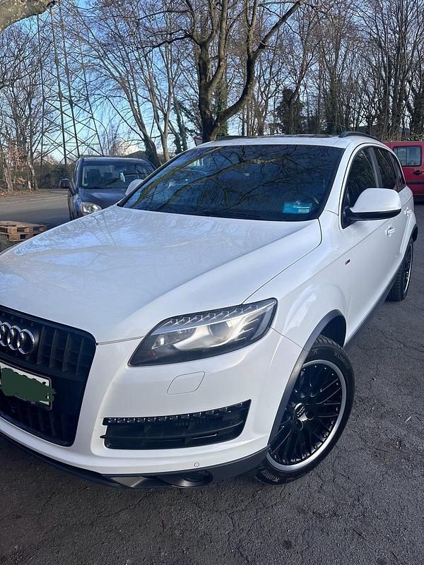 Weiß Gebraucht 2014 Audi Q7 SUV | 19.900 € (Fairer Preis) - Bild 1/4