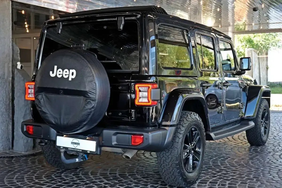 Gebraucht Jeep Wrangler Sahara 272 PS (200 kW) 2019 Schwarz SUV