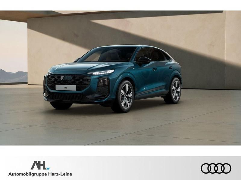 Blau Neu 2025 Audi Q3 Sportback Sport SUV | 55.950 € (Teuer) - Bild 1/4