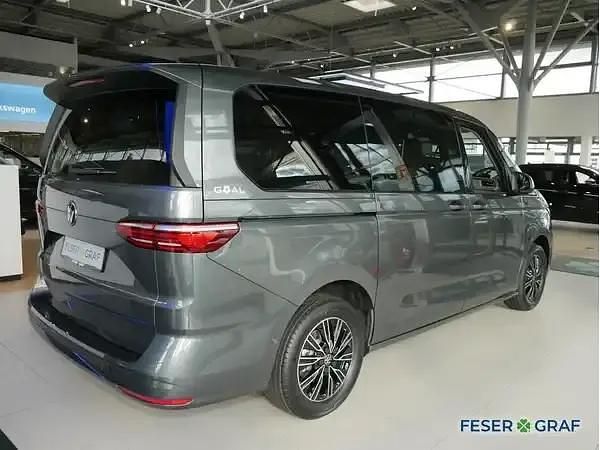 Neu VW Multivan 150 PS (110 kW) 2026 Indiumgrau metallic Van