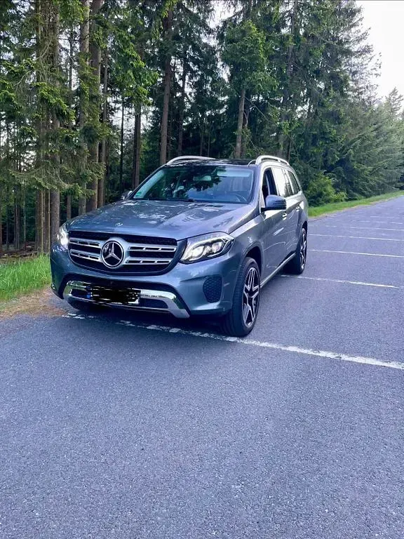 Gebraucht Mercedes GLS500 455 PS (334 kW) 2017 Schwarz SUV
