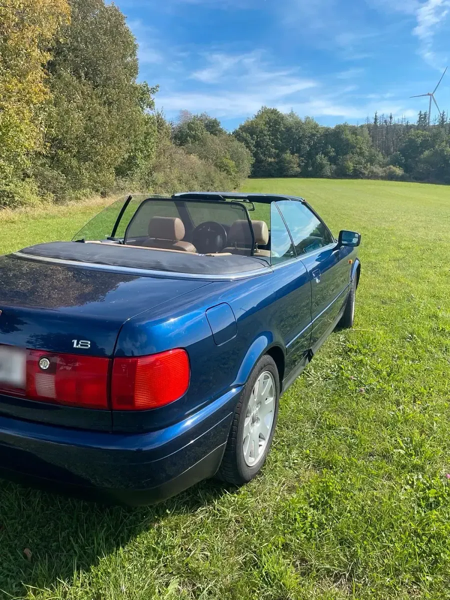 Brugt Audi Cabriolet 125 HK (91 kW) 1998 Blå Cabriolet