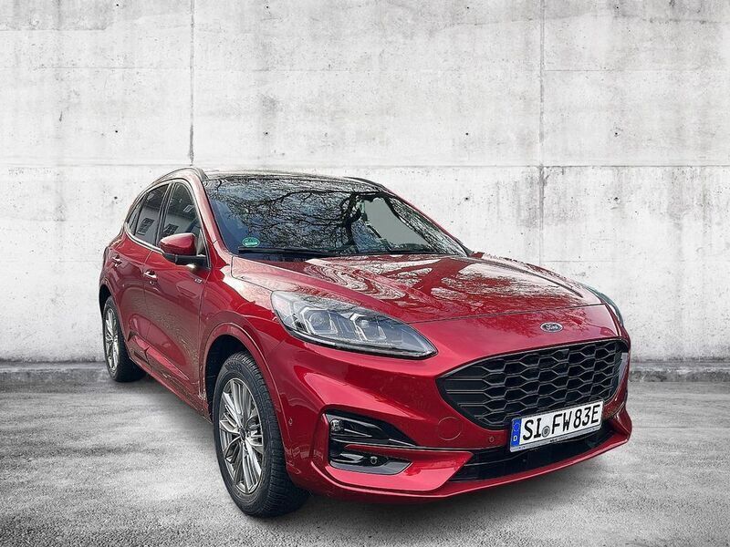 Rot Gebraucht 2023 Ford Kuga ST-Line X SUV | 32.900 € (Teuer) - Bild 1/4