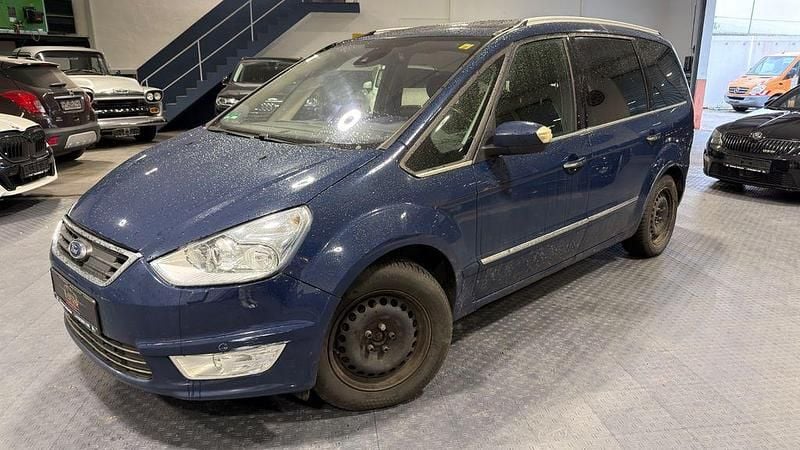 Gebraucht Ford Galaxy Titanium S 163 PS (119 kW) 2011 Blazerblau Van / Kleinbus
