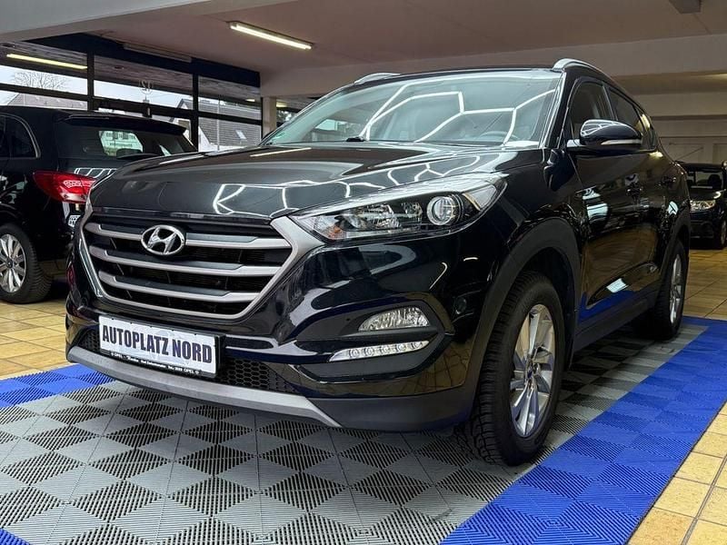 Schwarz Gebraucht 2017 Hyundai Tucson Advantage SUV | 11.599 € (Fairer Preis) - Bild 1/4