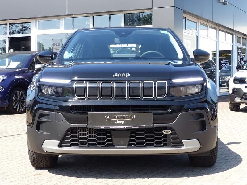 Neu Jeep Avenger Longitude 101 PS (74 kW) 2025 Schwarz SUV