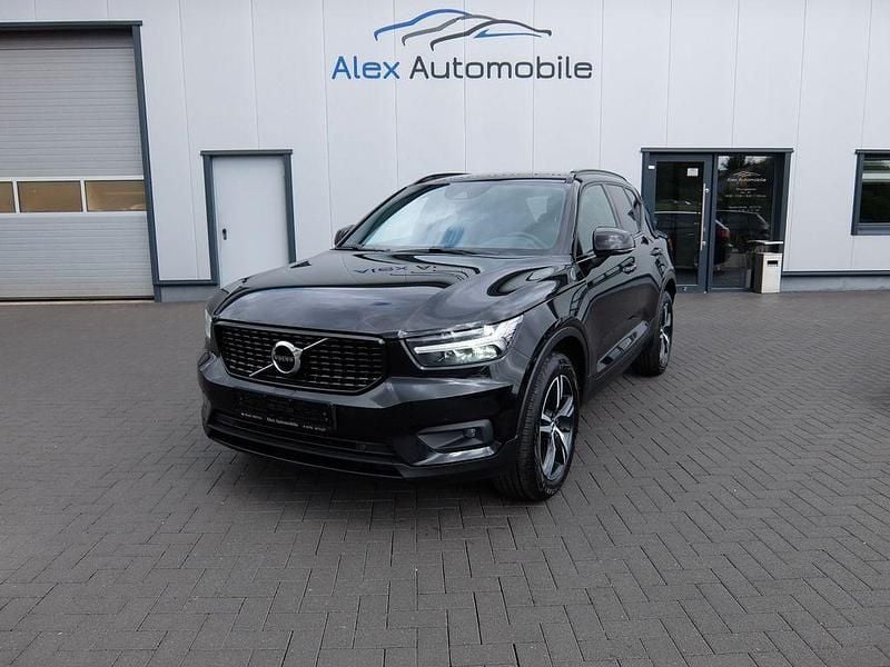 Schwarz Gebraucht 2021 Volvo XC40 R-Design SUV | 17.700 € (Fairer Preis) - Bild 1/4