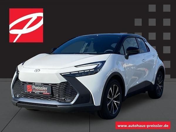 Weiß Neu 2025 Toyota C-HR Team SUV | 35.434 € - Bild 1/3