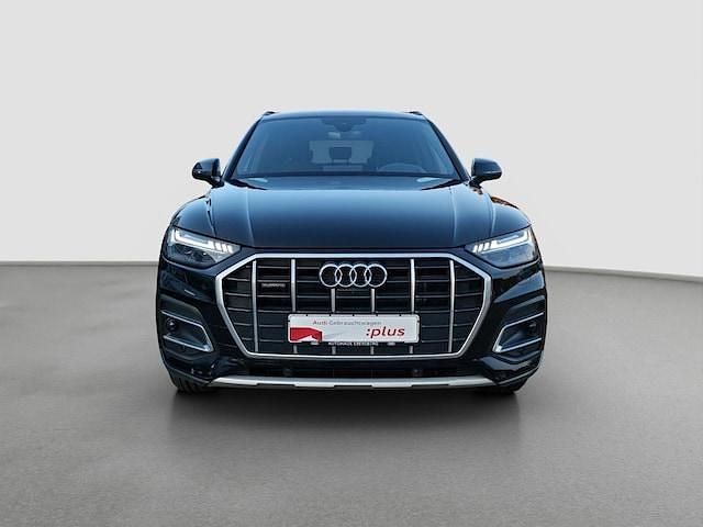 Second-hand Audi Q5 Ambiente 299 CP (219 kW) 2022 Negru SUV