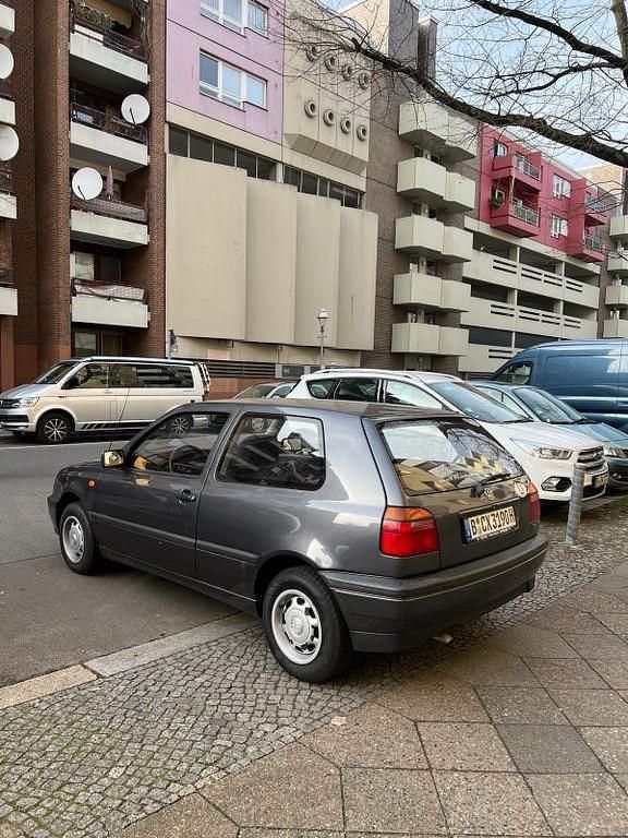 Gebraucht VW Golf III 75 PS (55 kW) 1993 Grau Kleinwagen