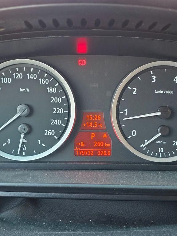 Second-hand BMW 530 231 CP (169 kW) 2003 Albastru Berlinǎ